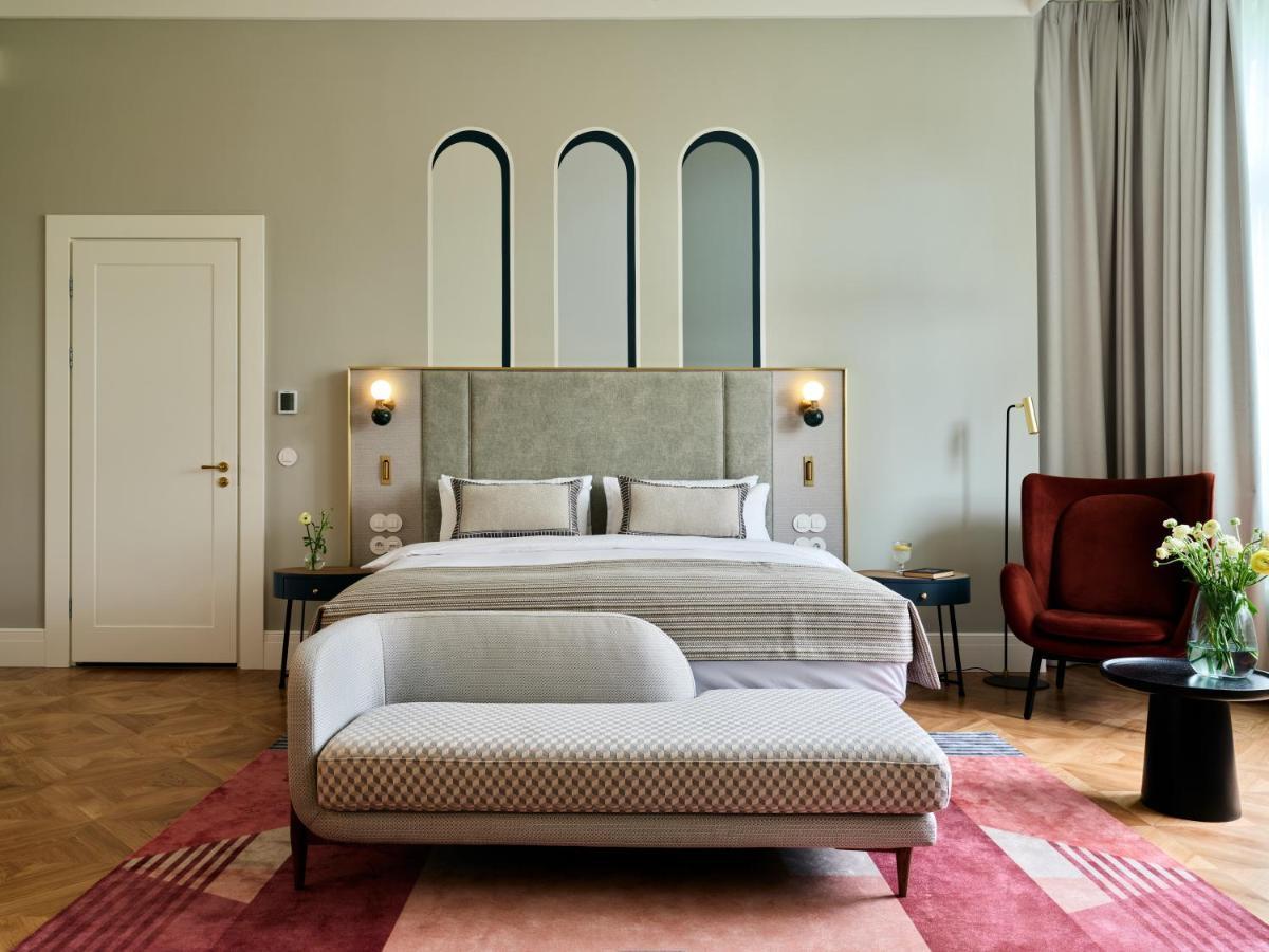 Hotel Altus Palace - Destigo Hotels Wroclaw Exterior photo A room at the Hotel Axelmannstein