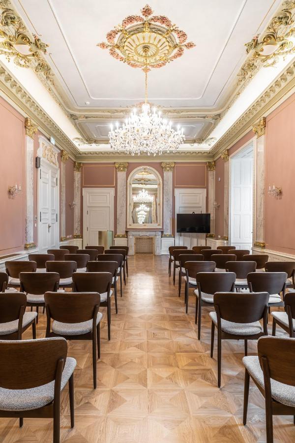 Hotel Altus Palace - Destigo Hotels Wroclaw Exterior photo The interior of the German Historical Museum